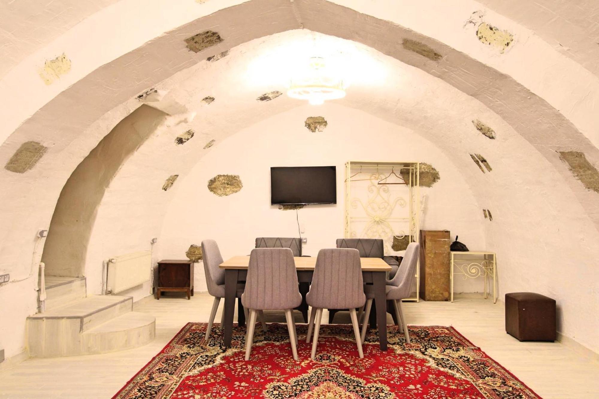 Antique Palace Baku Hotel Exterior photo